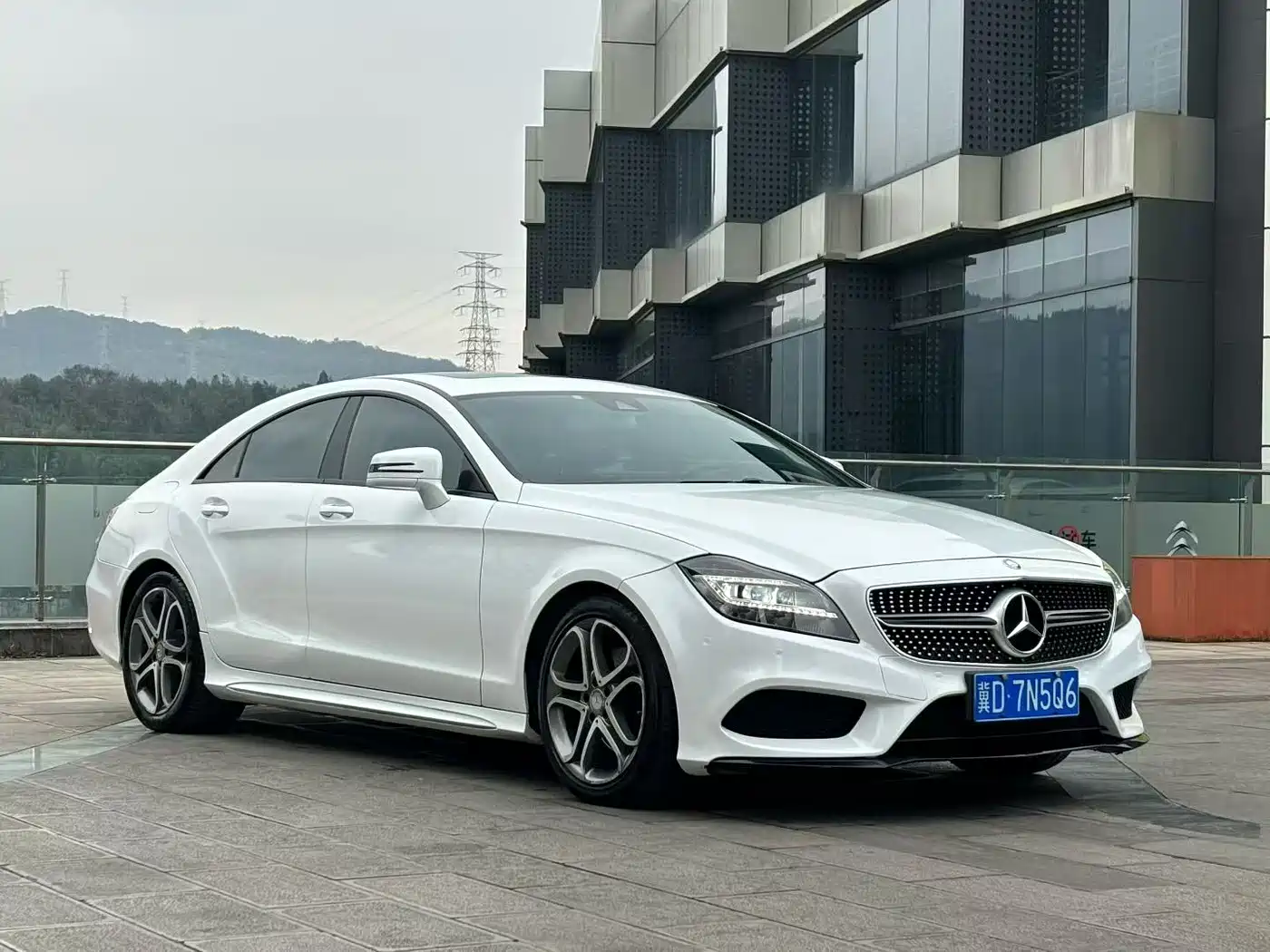 Mercedes-Benz CLS 2015 CLS 260 фото 3