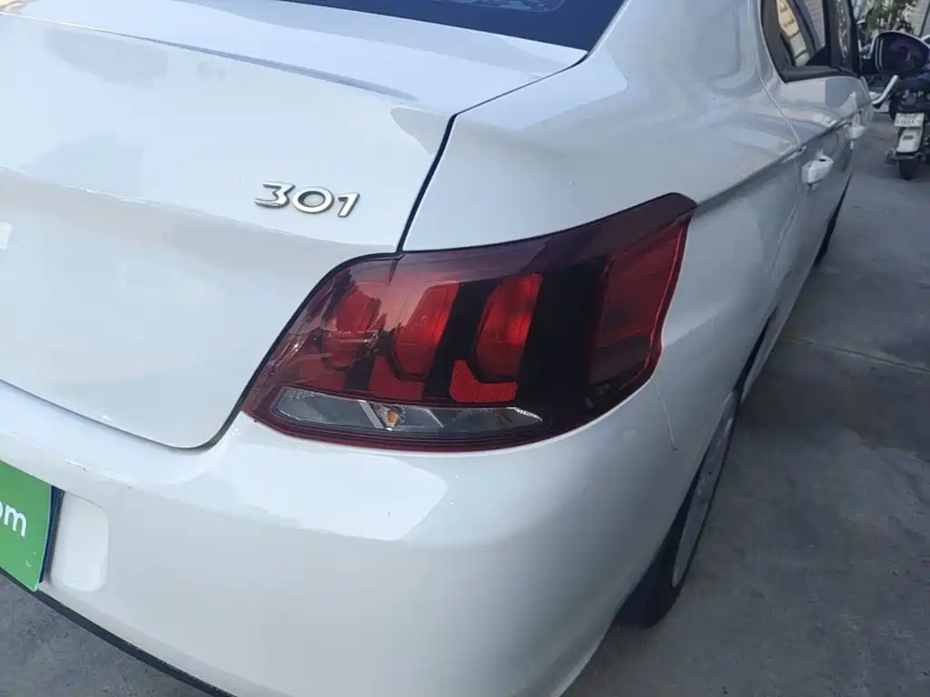 Peugeot 301 2019 2018 1.6L Manual Comfort Edition