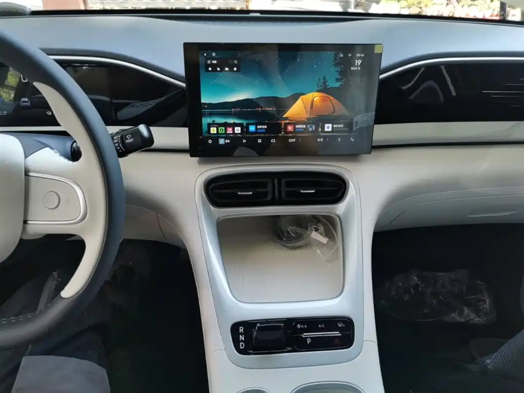 Geely Galaxy Starry Wish 2026 Edition 310km Youth Version фото 13