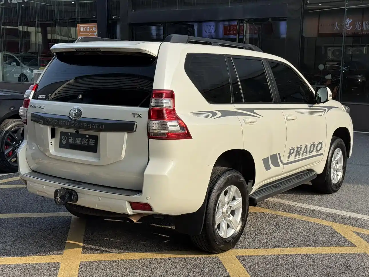 Toyota Prado 2016 2.7L Auto Standard Edition фото 4