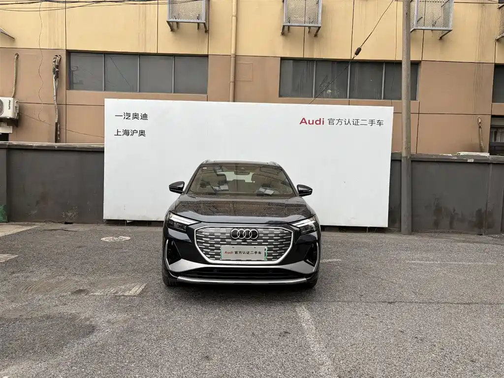 Audi Q4 e-tron 2024 40 e-tron Creation Edition фото 2