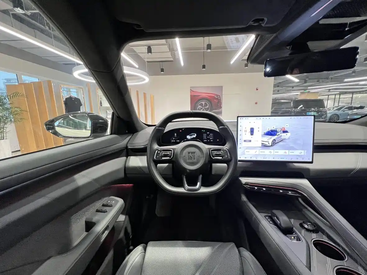 ZEEKR EXTREME KRYPTON 001