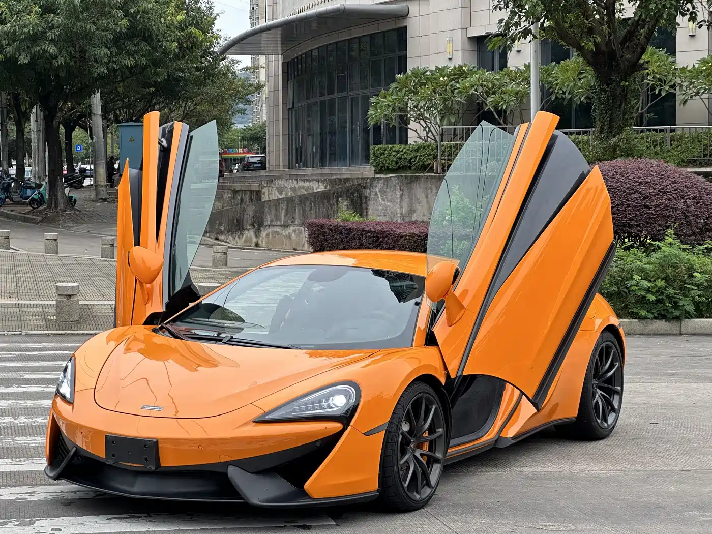 McLaren 540C 2015 3.8T Coupe