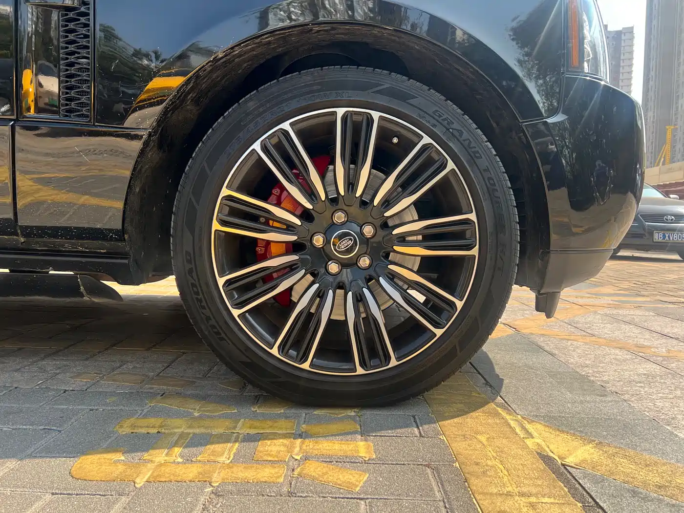 Land Rover Range Rover 2012 5.0 NA V8 фото 14