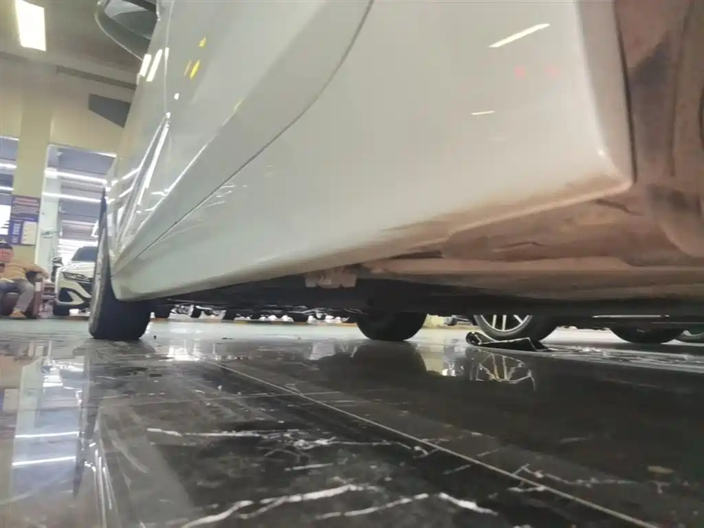 BMW 2 Series Gran Tourer 2015 218i Leading фото 22