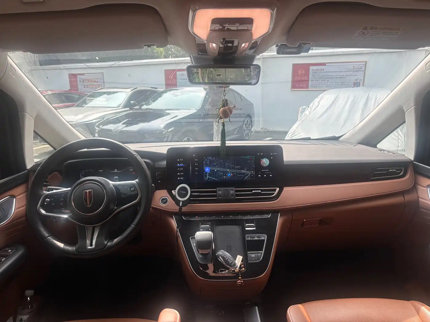 Hongqi HQ9 2023 2.0T Smart Connect Flagship фото 12