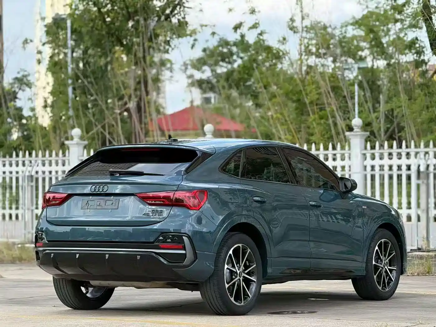 Audi Q3 Sportback 2024 2024 45 TFSI quattro Launch Special Edition