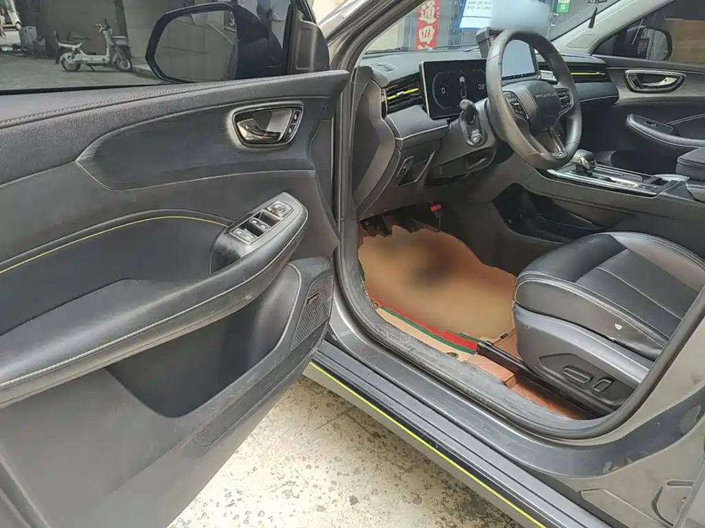 Roewe RX5 2022 2021 PLUS 330TGI Automatic China-Chic Smart Edition