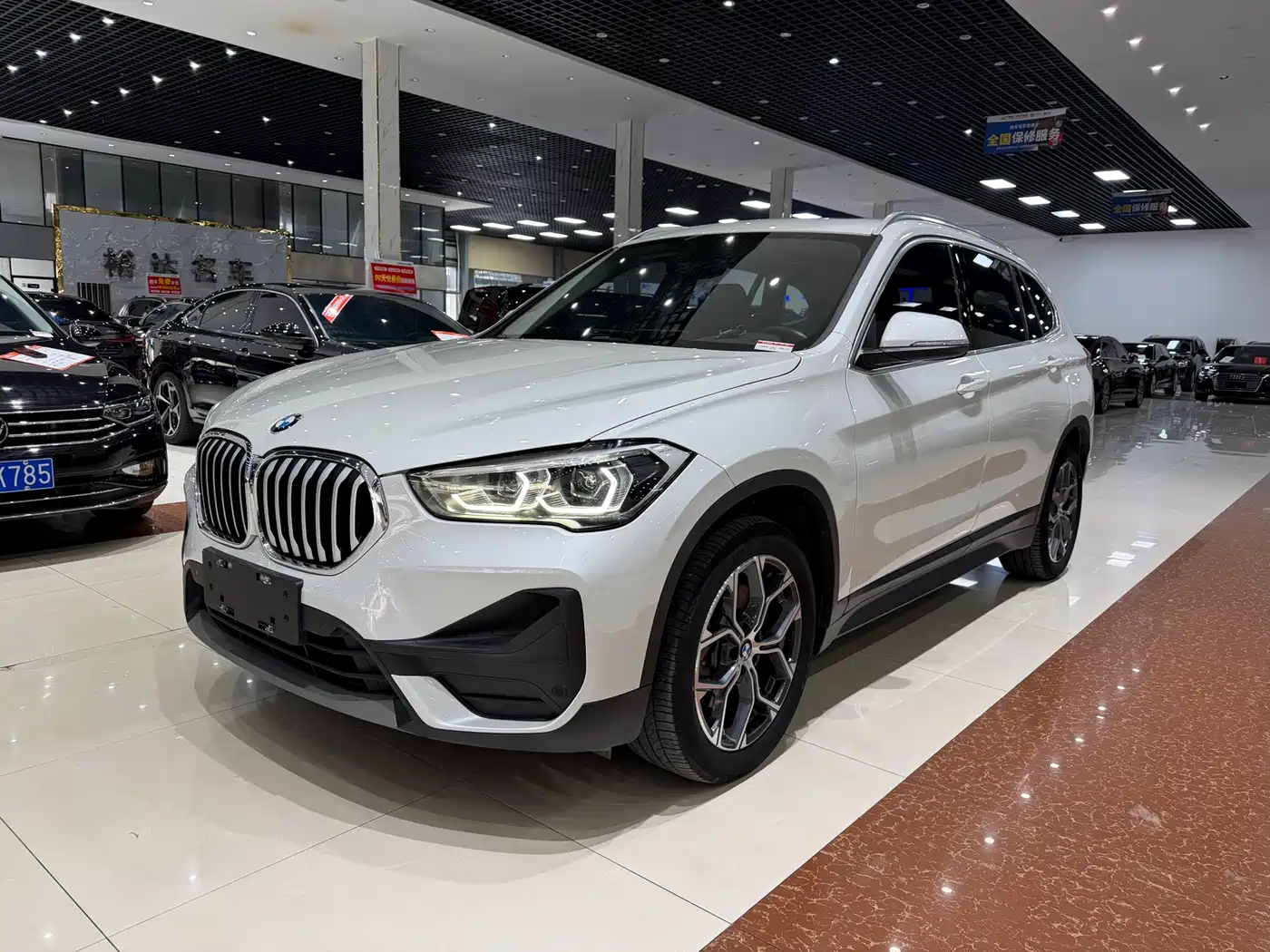 BMW X1 2021 sDrive25Li Leading