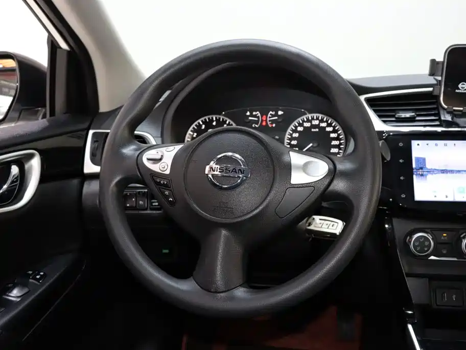 Nissan Sylphy 2025 2024 Facelift II Classic 1.6XL CVT Luxury