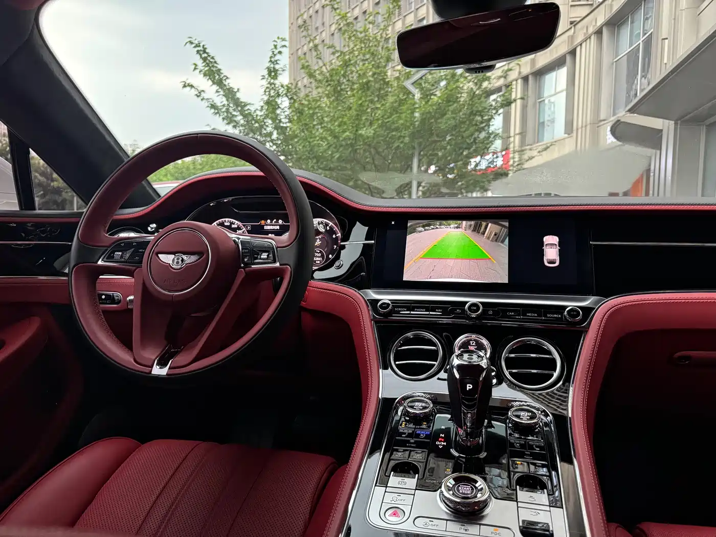 Bentley Continental 2020 4.0T GT V8 фото 23