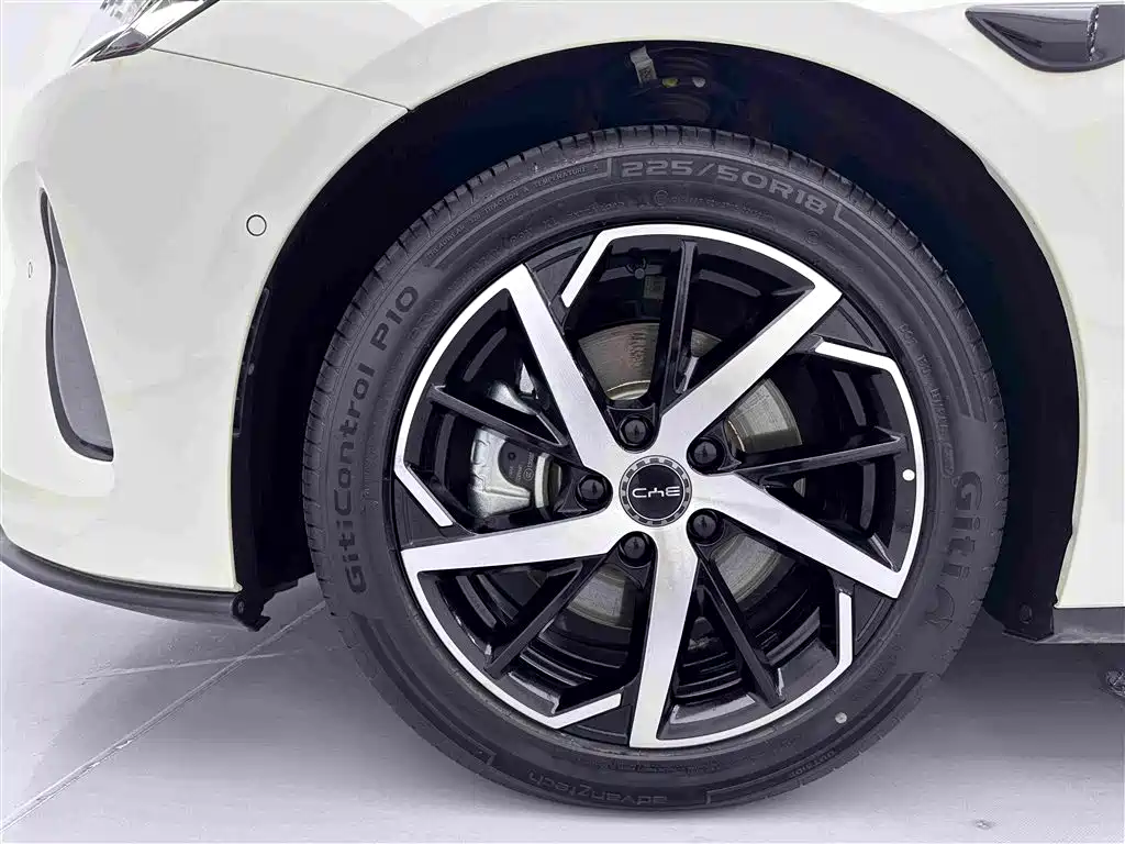 BYD Seal 07 DM-i 2025 2026 DM-i 1.5T 230km Flagship