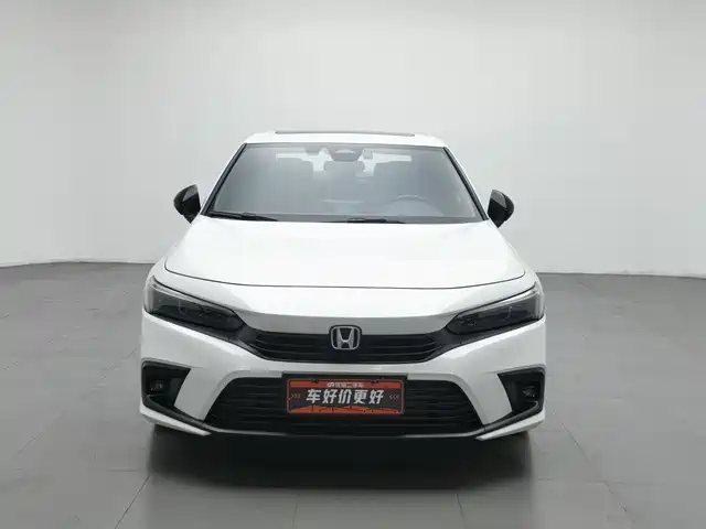 Honda Civic 2022 240TURBO CVT Sport Edition — фото 3