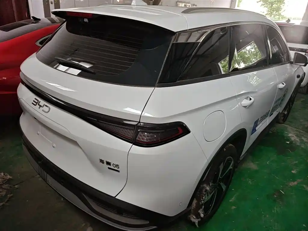 BYD Seal 05 DM-i 2025 DM-i Smart Drive Edition 115KM Flagship фото 5