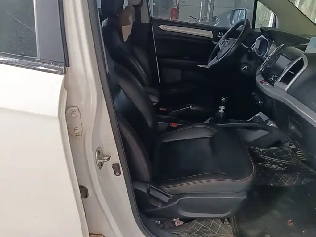 JAC Motors Refine S3 2016 2016 1.5L Manual Luxury Smart