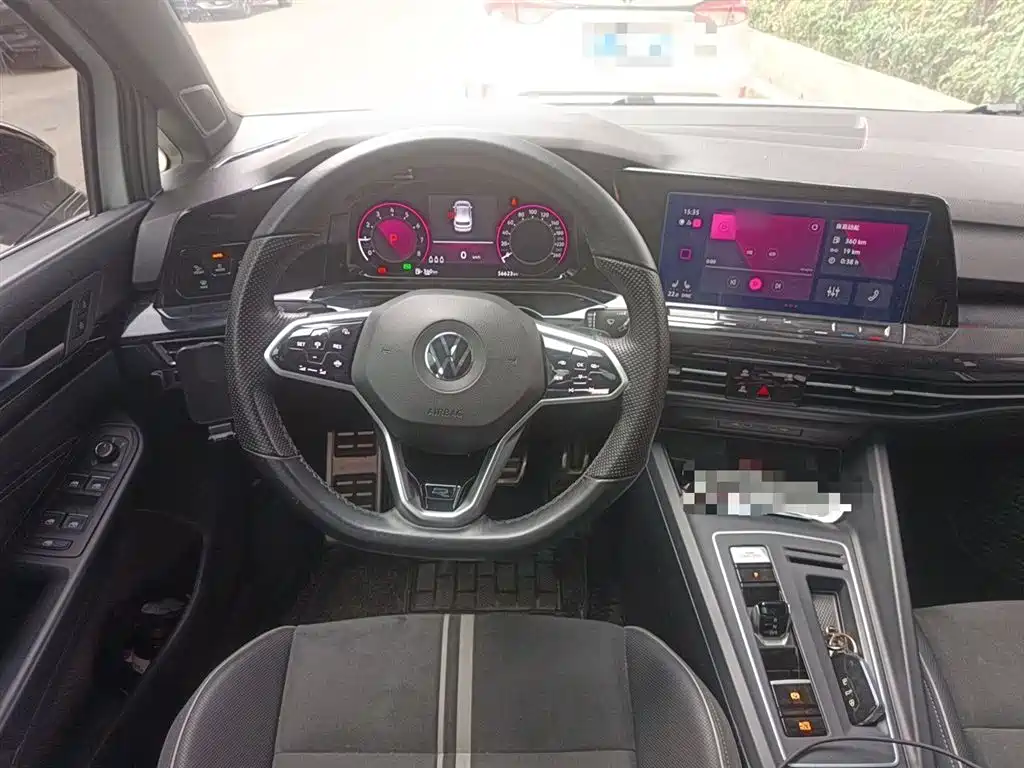Volkswagen Golf 2021 280TSI DSG R-Line фото 3