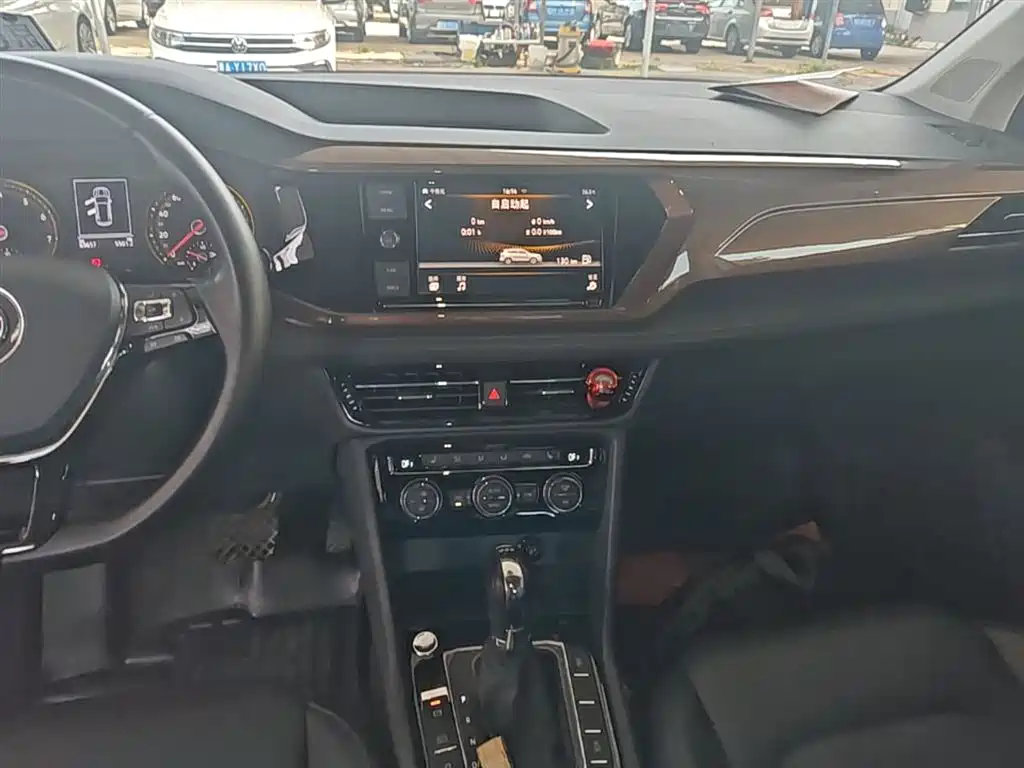 Volkswagen Tharu 2019 280TSI 2WD Luxury Edition China V фото 13