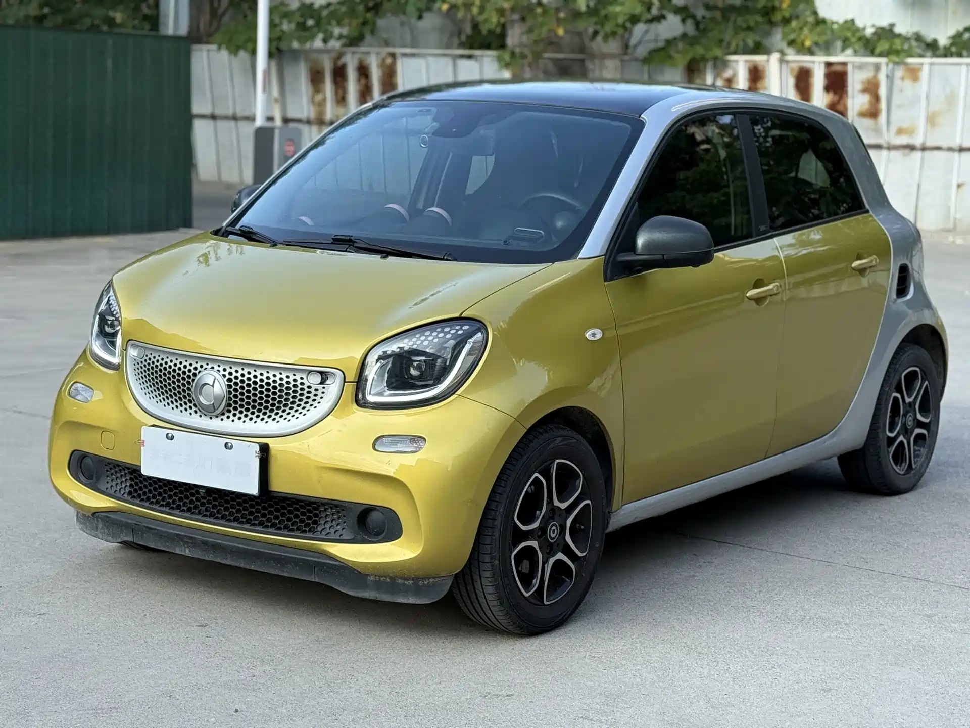 Фото 1 - smart forfour