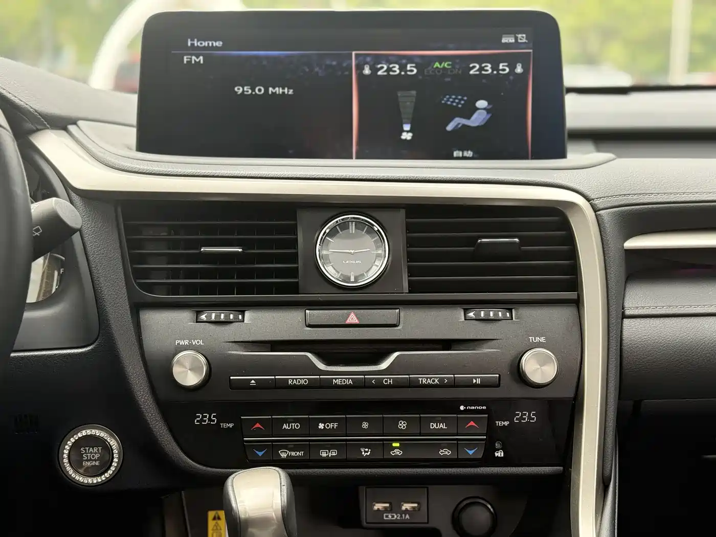 Lexus RX 2020 Facelift 300 AWD Elegance Edition фото 13
