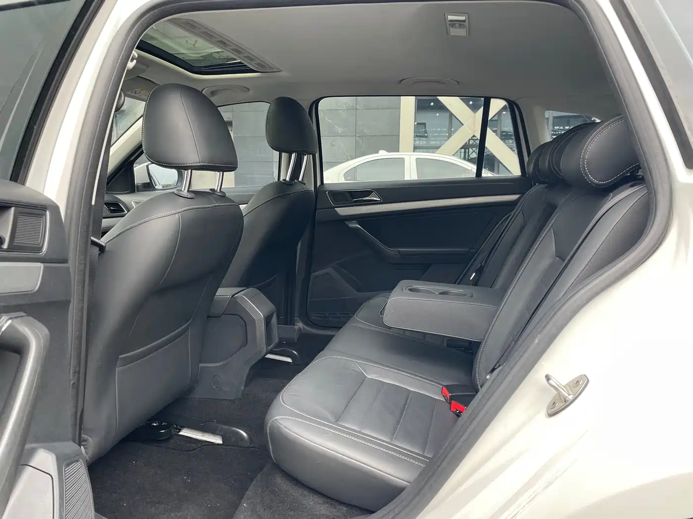 Volkswagen Lavida Tour 2017 180TSI DSG Comfort Edition фото 7