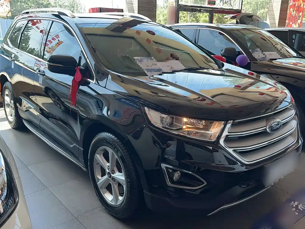 Фото 5 - Ford Edge