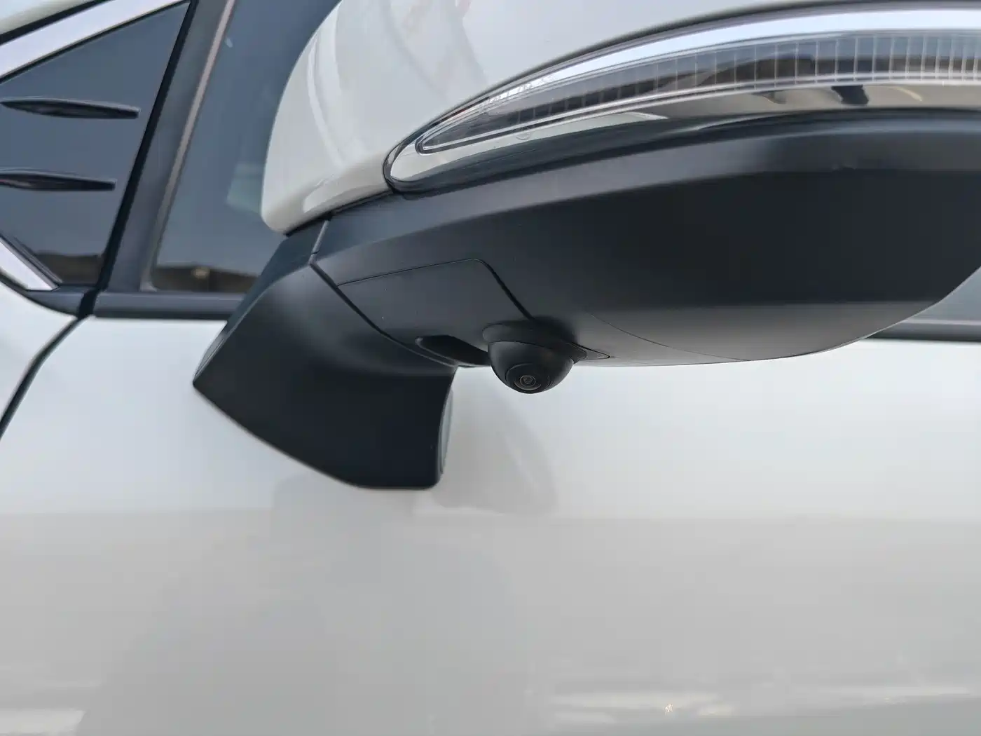 Toyota Sienna 2023 2.5L Hybrid Comfort Edition фото 17
