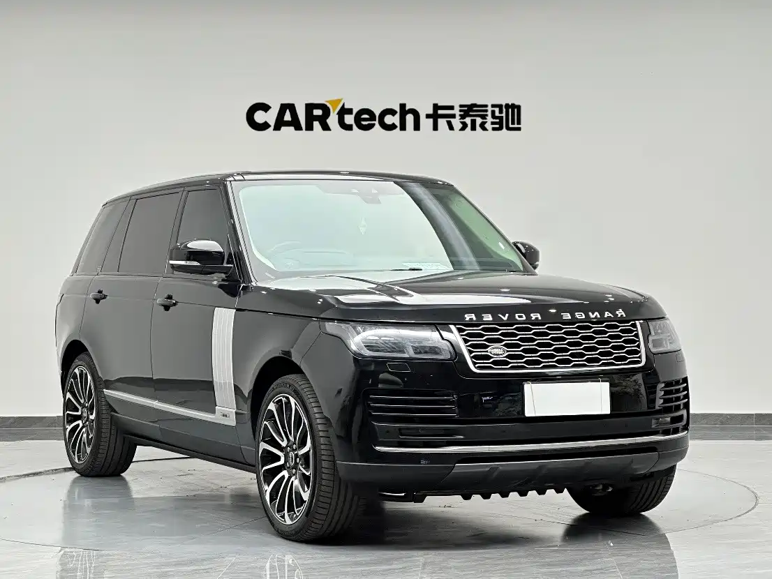 Land Rover Range Rover 2022 3.0 L6 400PS Heritage Extended Classic Edition фото 3