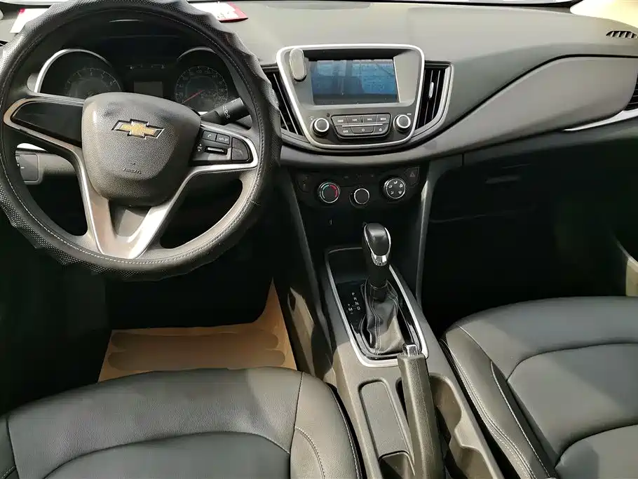 Chevrolet Cavalier 2019 320 Automatic Joy Edition фото 12