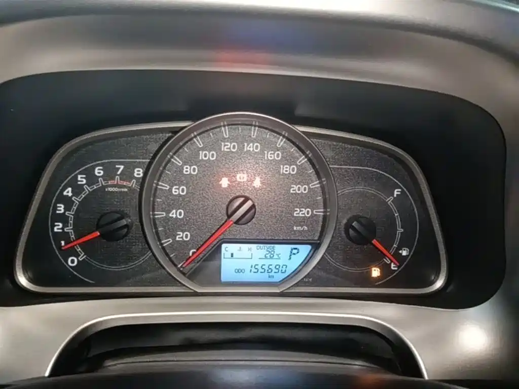 Toyota RAV4 Rongfang 2015 2.0L CVT 2WD Trend Edition фото 12