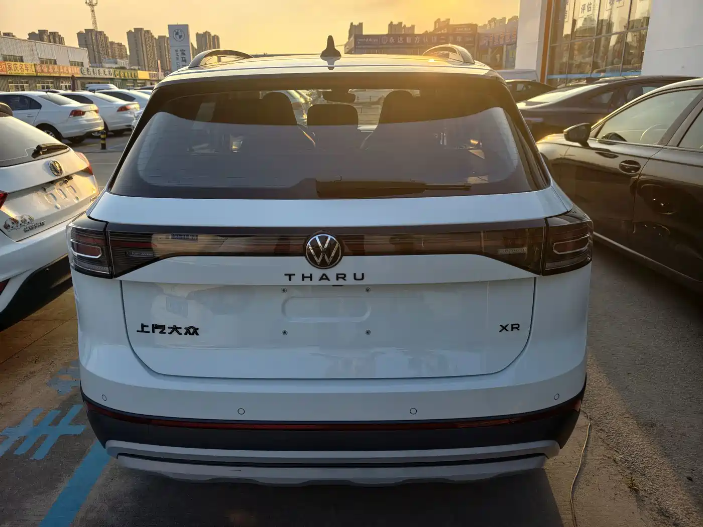 Фото 6 - Volkswagen Tharu