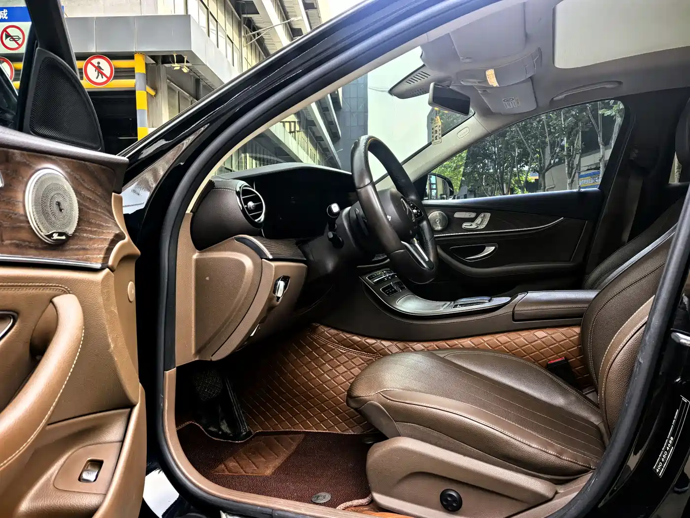 Mercedes-Benz E-Class 2019 E 300 L Luxury фото 7