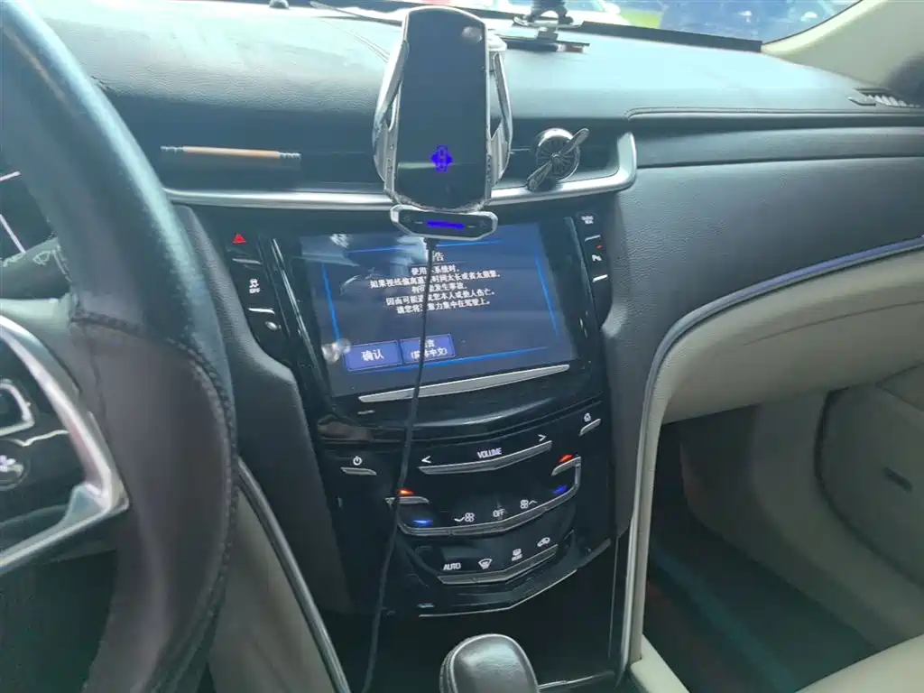 Cadillac XTS 2017 28T Technology фото 13