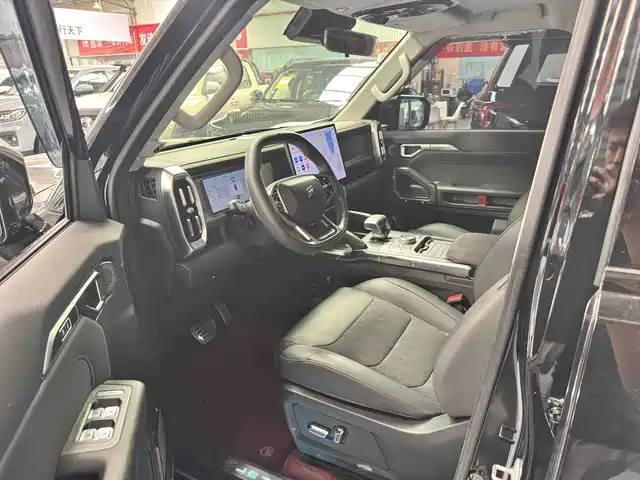 Jetour Traveler 2023 2.0T 4WD Cross — фото 2