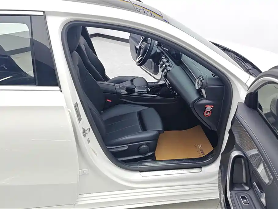 Mercedes-Benz A-Class 2020 Second Facelift A 180 L Sport Sedan фото 8