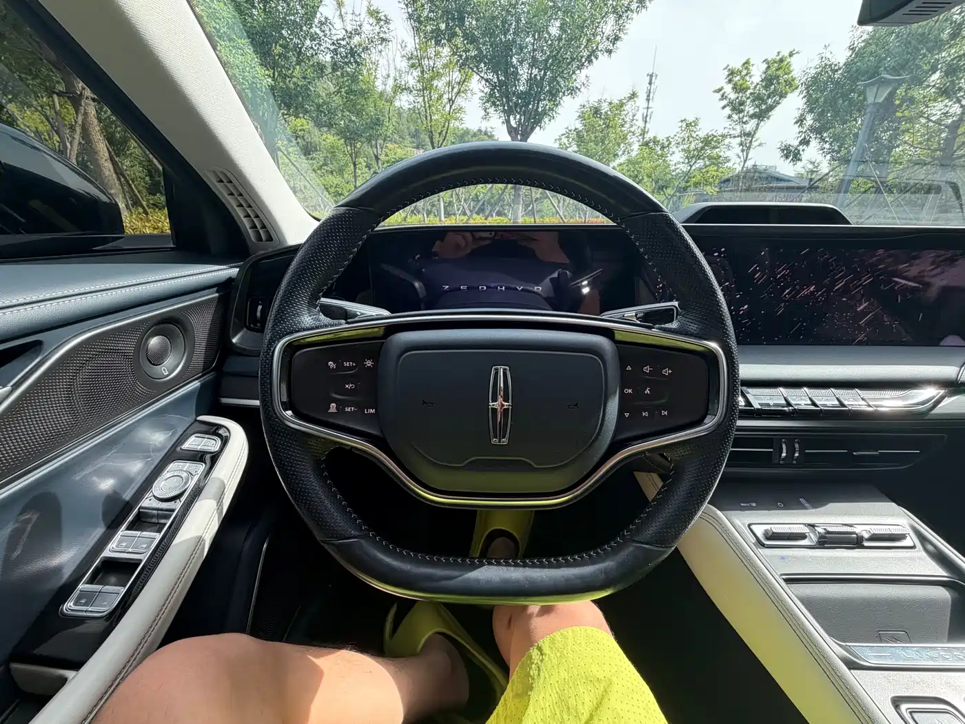 LINCOLN Z