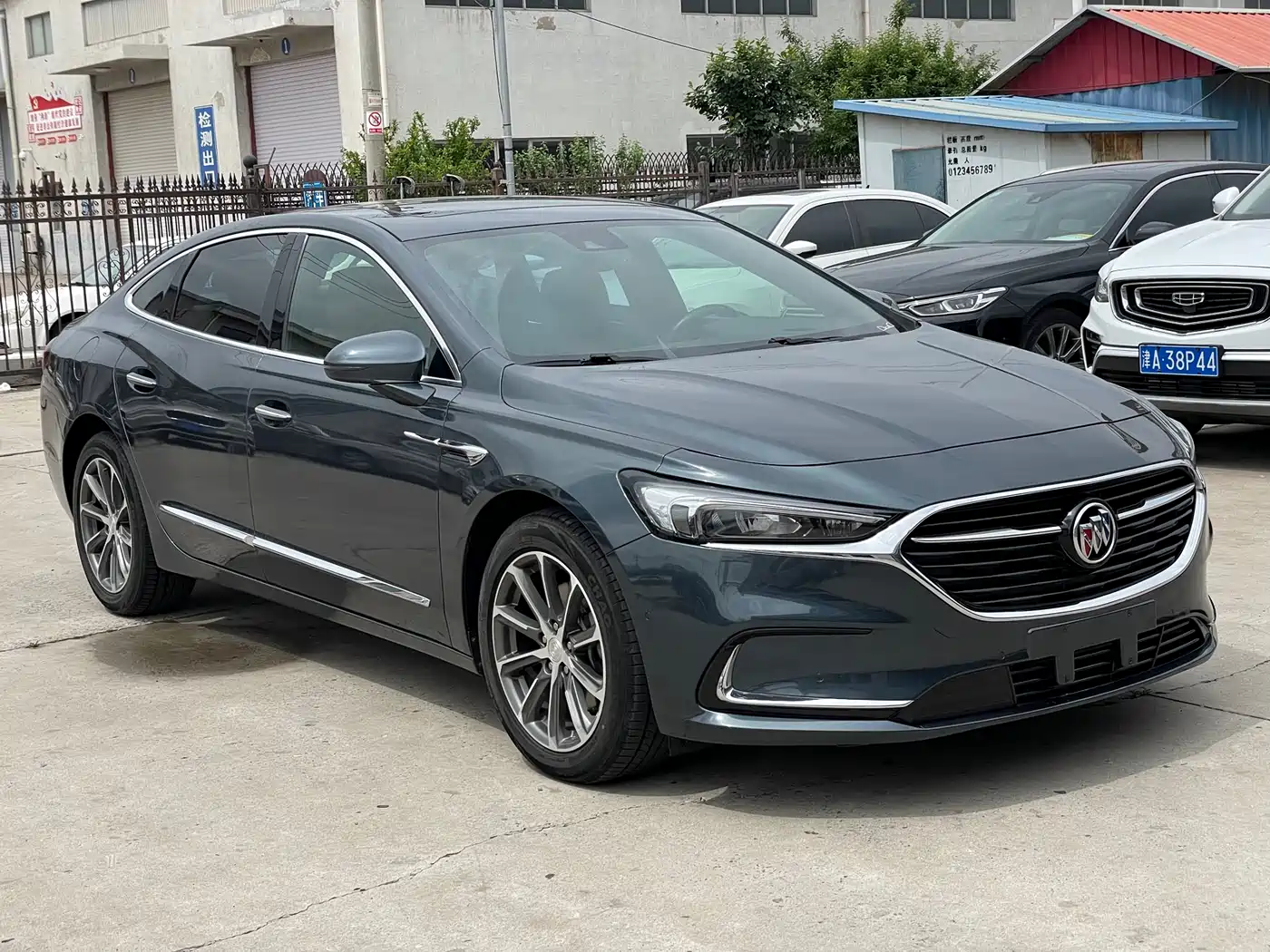 Buick Regal 2019 28T Premium China VI фото 3