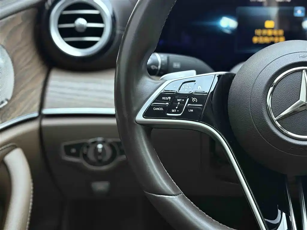 Mercedes-Benz E-Class 2022 Facelift E 300 L Luxury Style фото 23