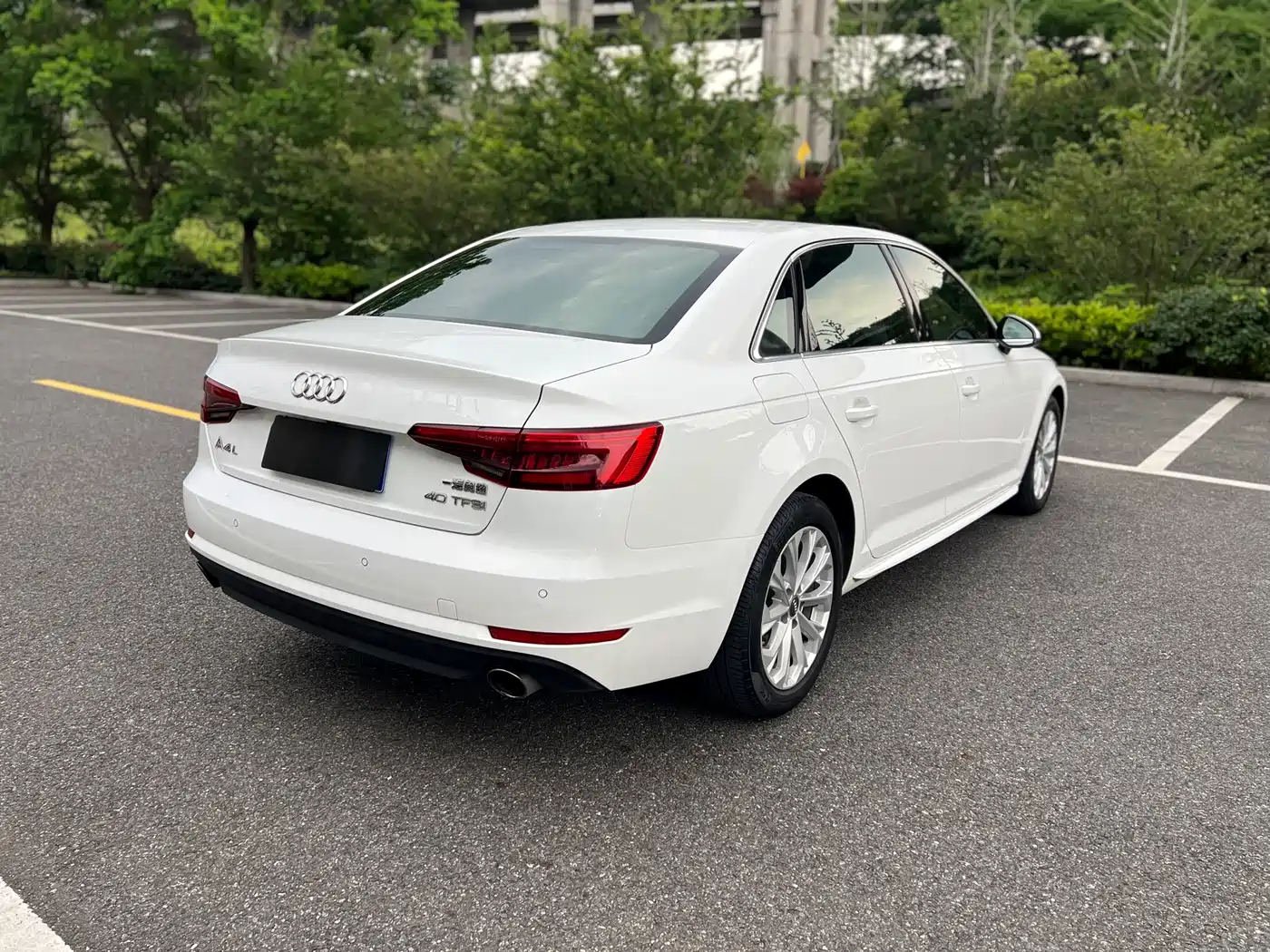 Audi A4L 2017 40 TFSI Progressive фото 5