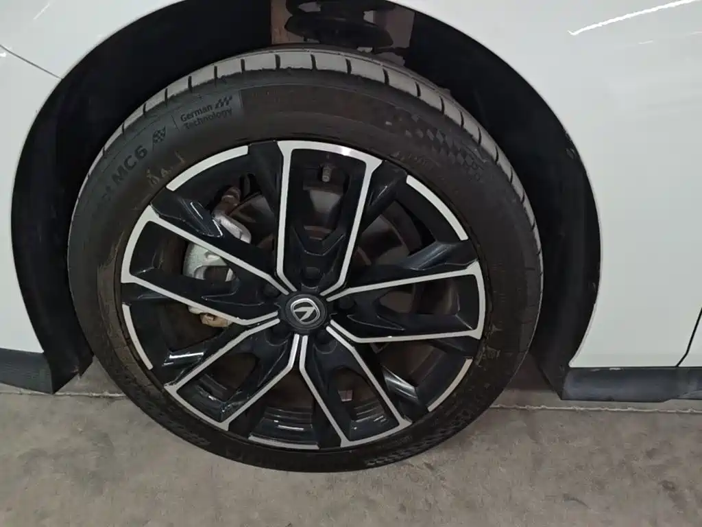 Changan UNI-V iDD 2025 2024 Blue Whale Smart iDD 136km Smart Cool