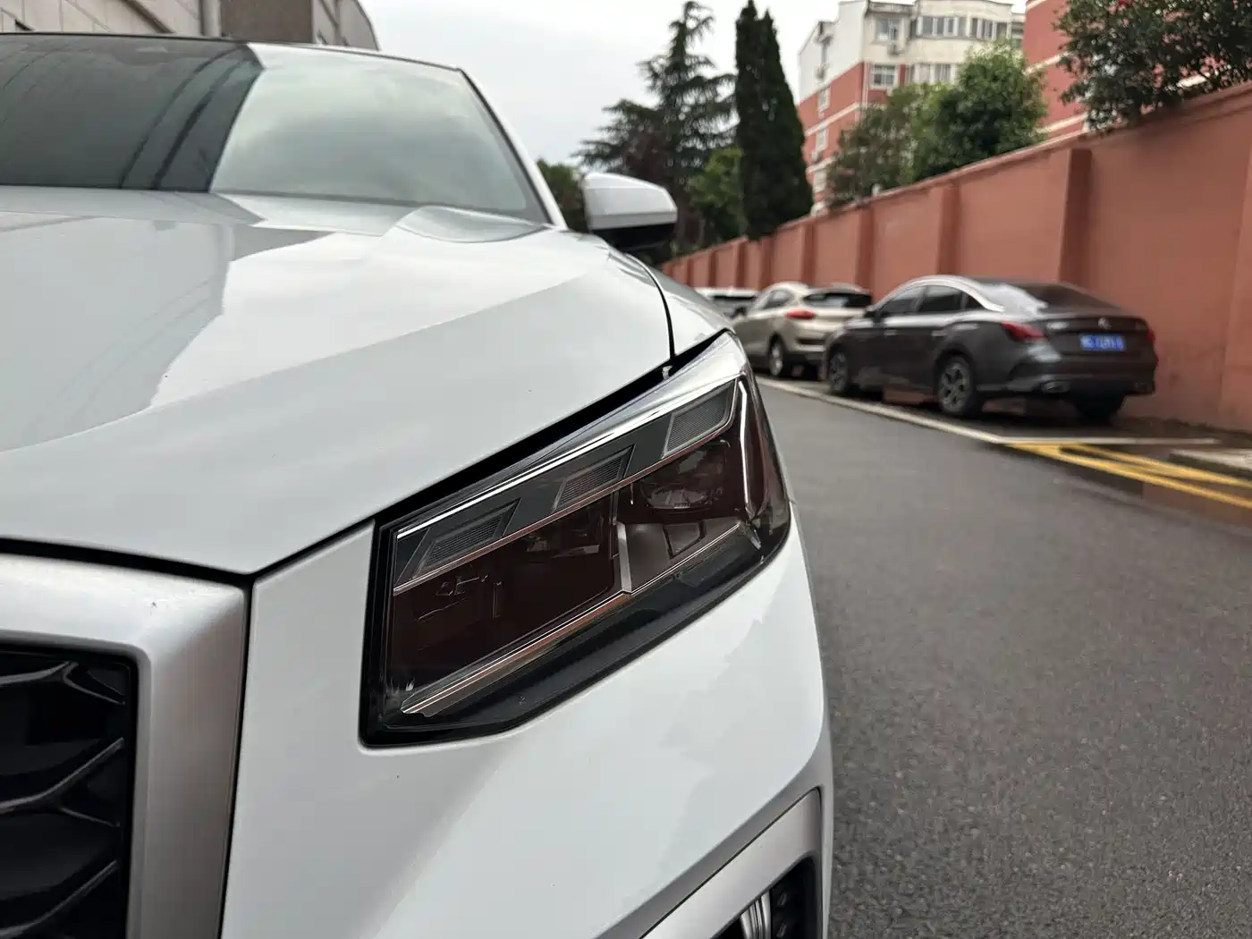 Photo 8 - Audi Q2L