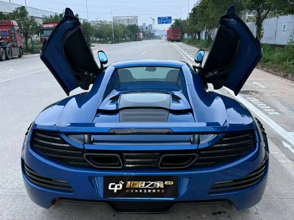 McLaren 12C 2013 3.8T SPIDER фото 9