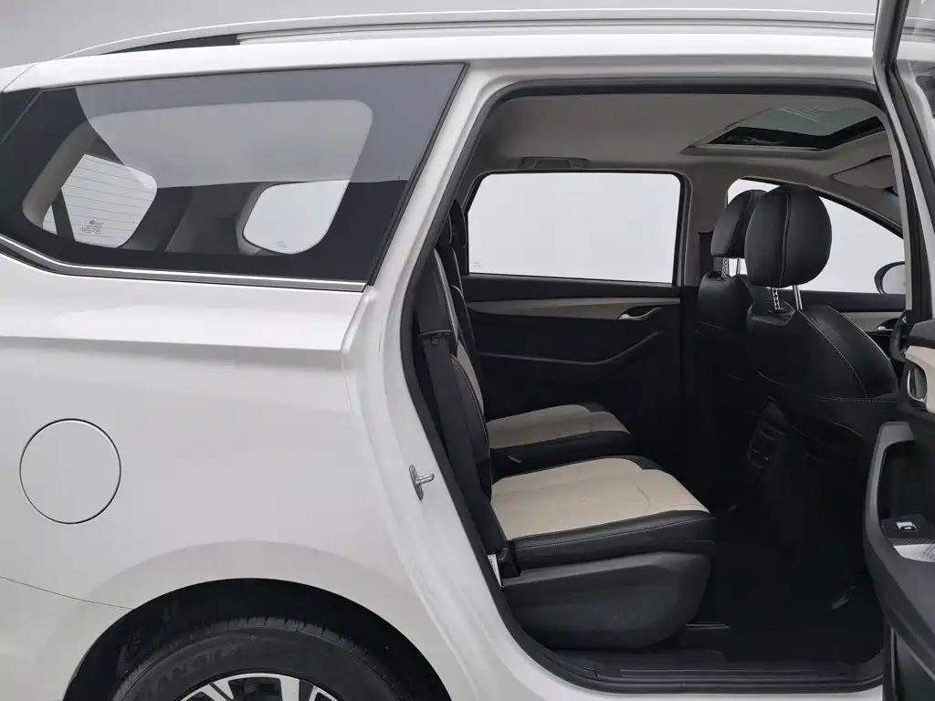 Baojun 360 2018 2018 1.5L Manual Luxury Model China V