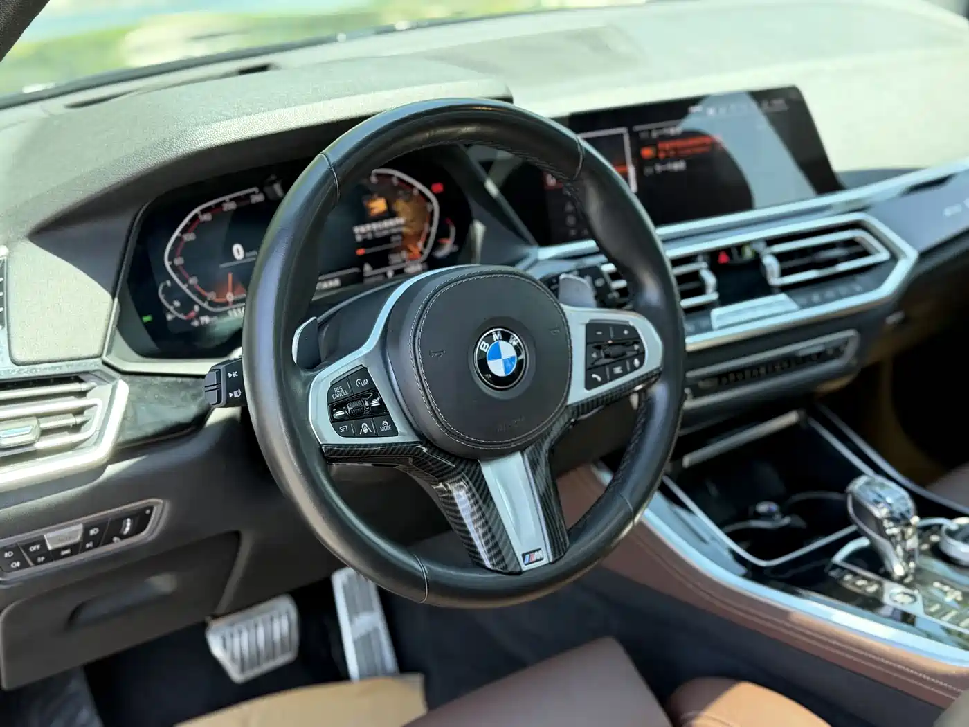 BMW X5 (Import) 2019 xDrive40i Exclusive M Sport Package фото 4