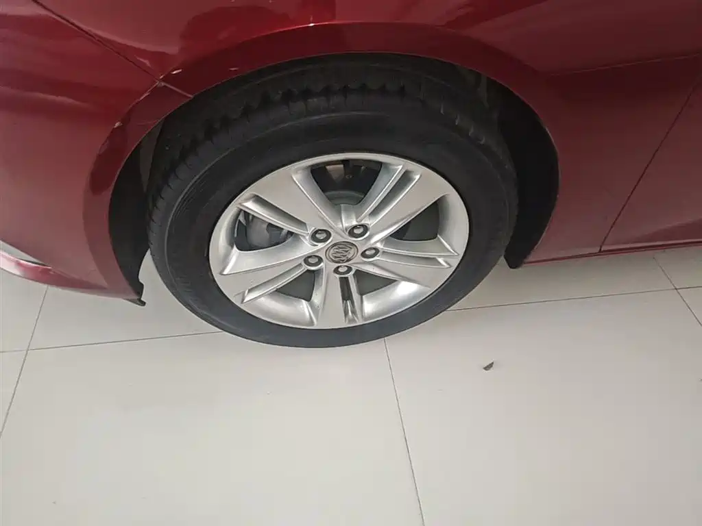 Buick Regal 2019 20T Elite China VI фото 23