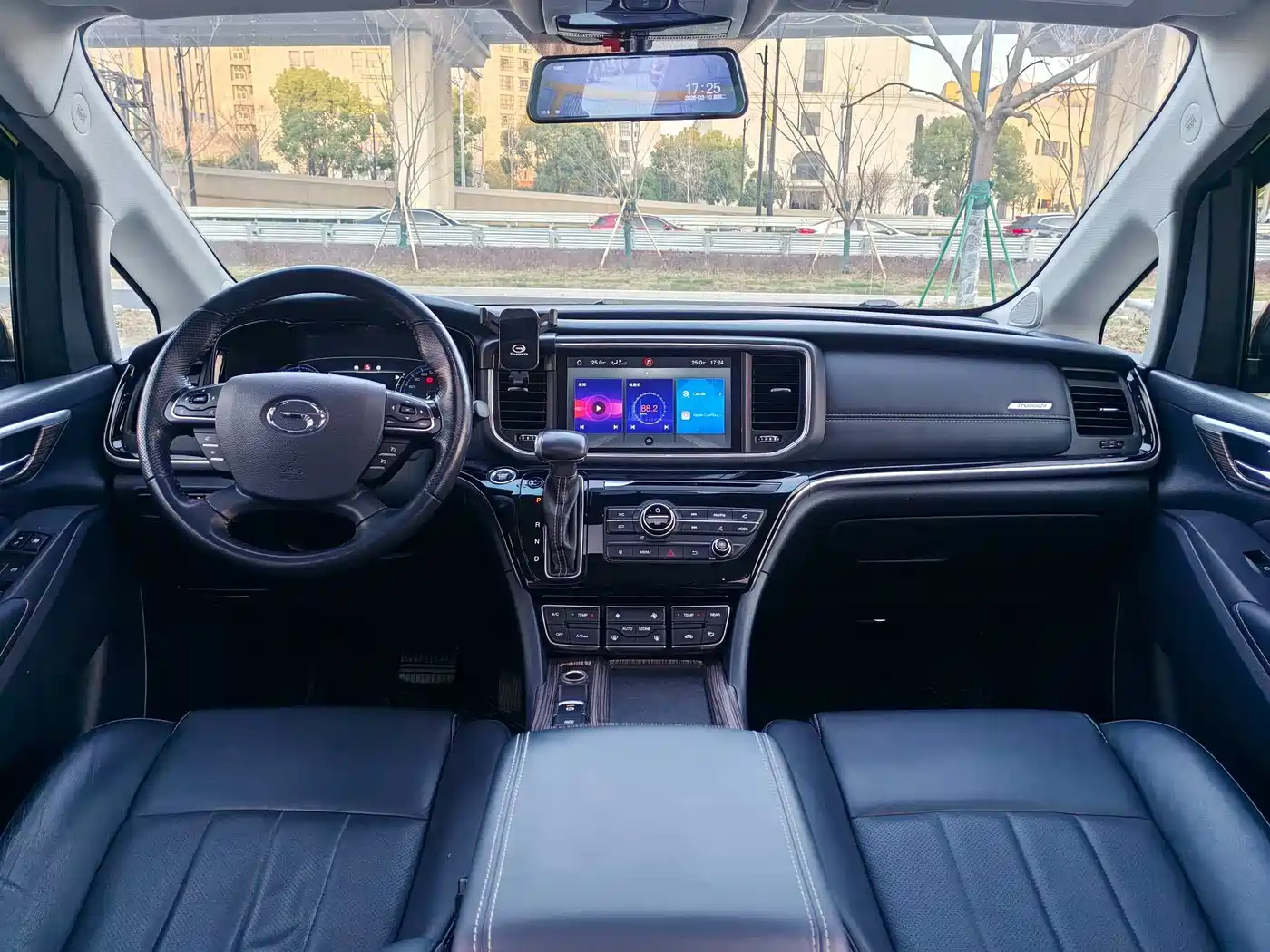 GAC Trumpchi Trumpchi M8 2020 Pilot 390T Premium Edition фото 11