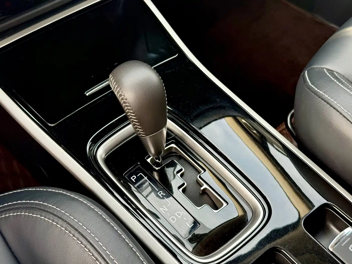 Mitsubishi Outlander 2021 2.0L FWD Comfort Edition 5-seater фото 15