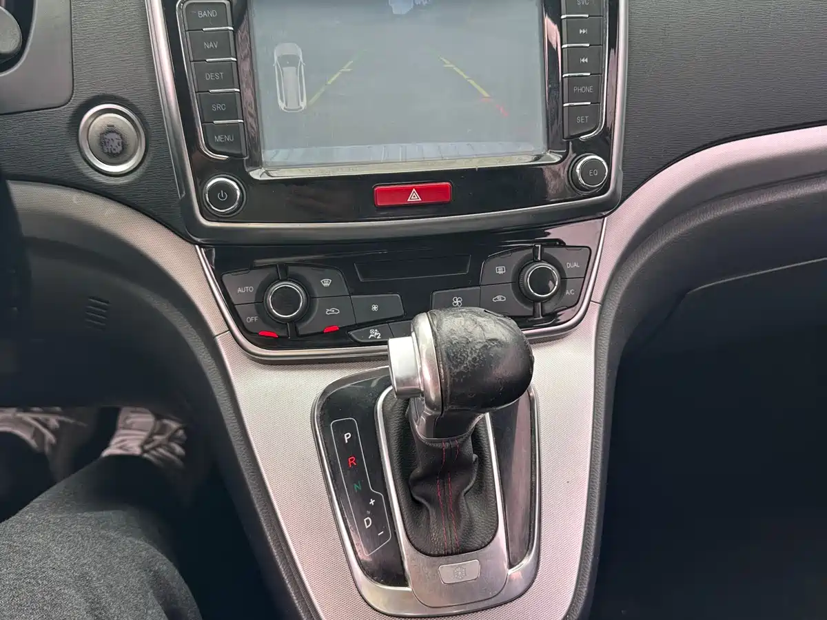 Haval H6 2015 Sport 1.5T Automatic 2WD Luxury фото 10