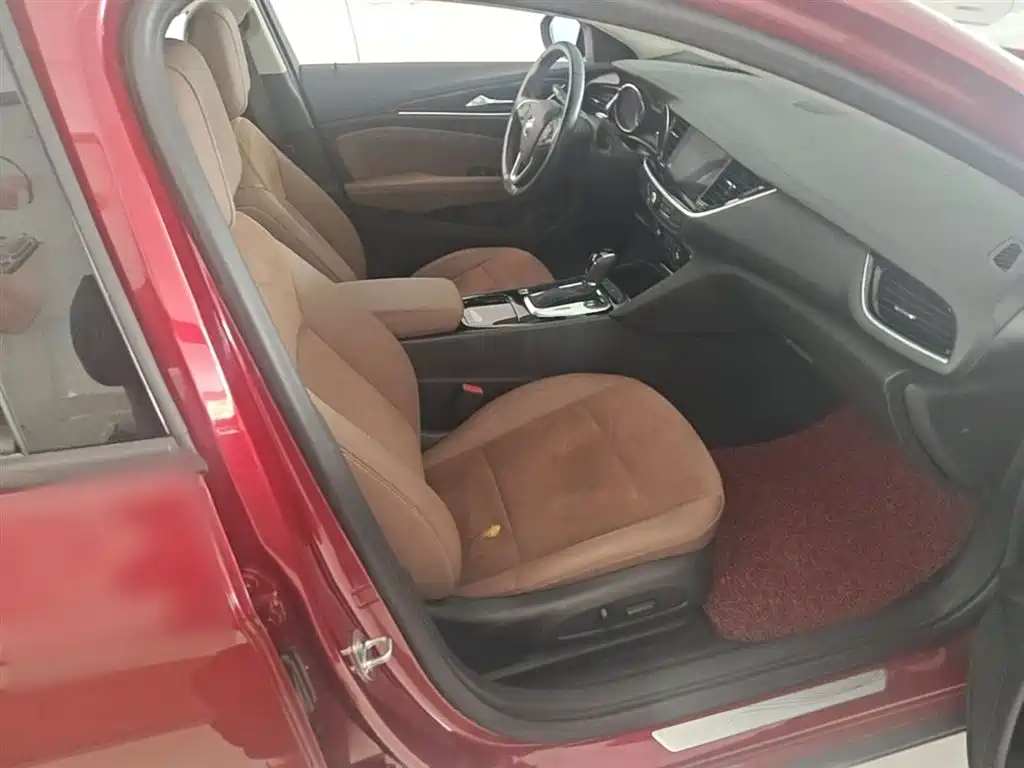 Buick Regal 2019 20T Elite China VI фото 25