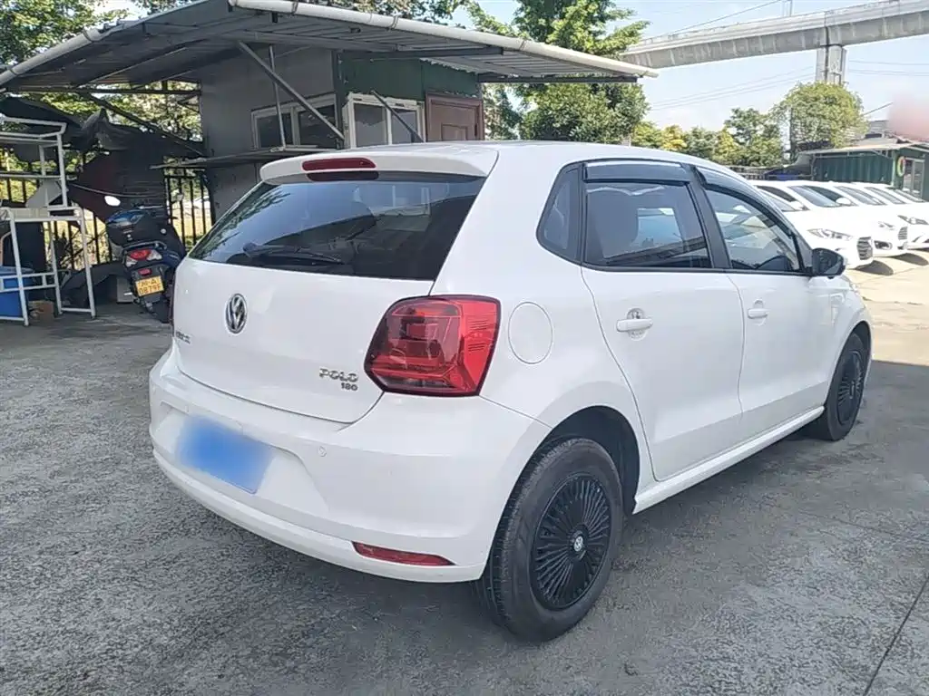 Volkswagen Polo 2018 1.5L Auto Safe Drive фото 7