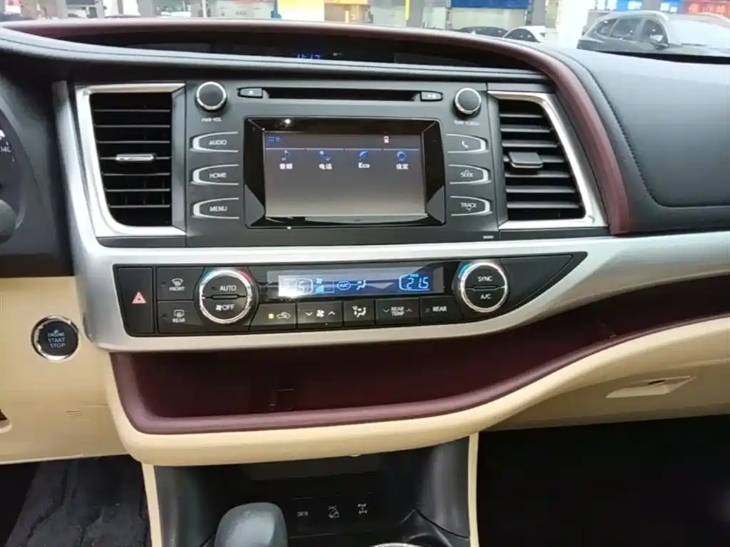 Toyota Highlander 2015 2.0T AWD Luxury Edition 7-seater фото 13